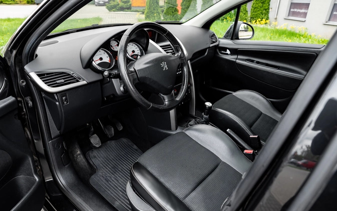 Peugeot 207 cena 14800 przebieg: 200000, rok produkcji 2009 z Radom małe 562
